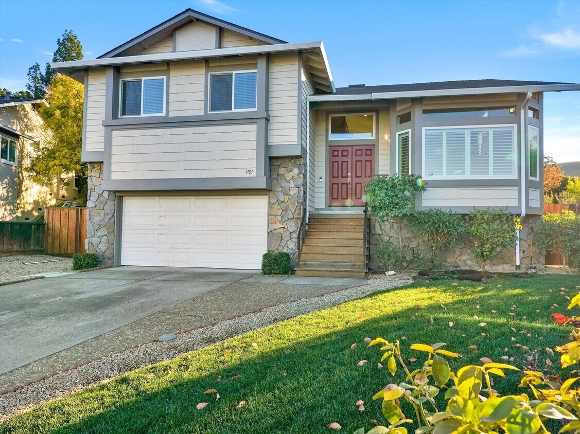 Foto principal - 1101 Rock Creek Way