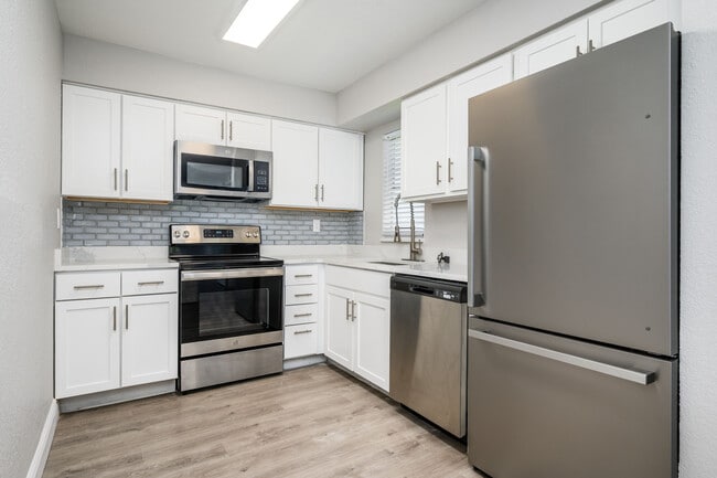 Building Photo - Bridgewater by Trion Living