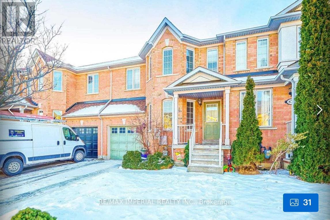 Photo principale - 89 Grasslands Ave