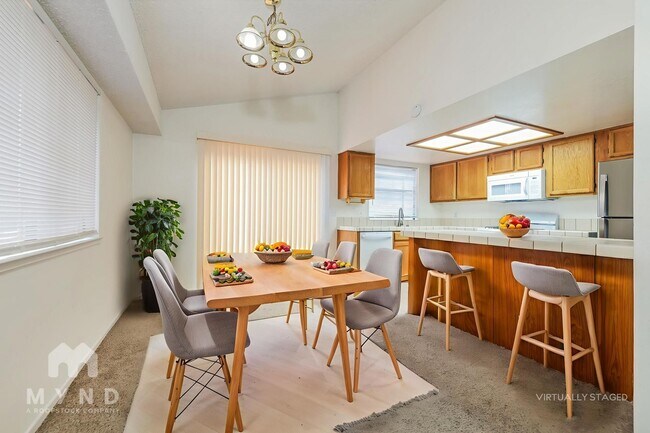 Foto del edificio - 5922 Shadow Park Dr