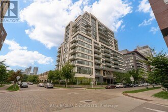 Building Photo - 200 Sackville St
