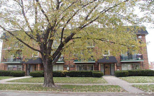 Primary Photo - 3756-3760 W 120th St