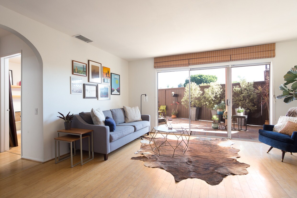 Foto principal - 2035 4th St