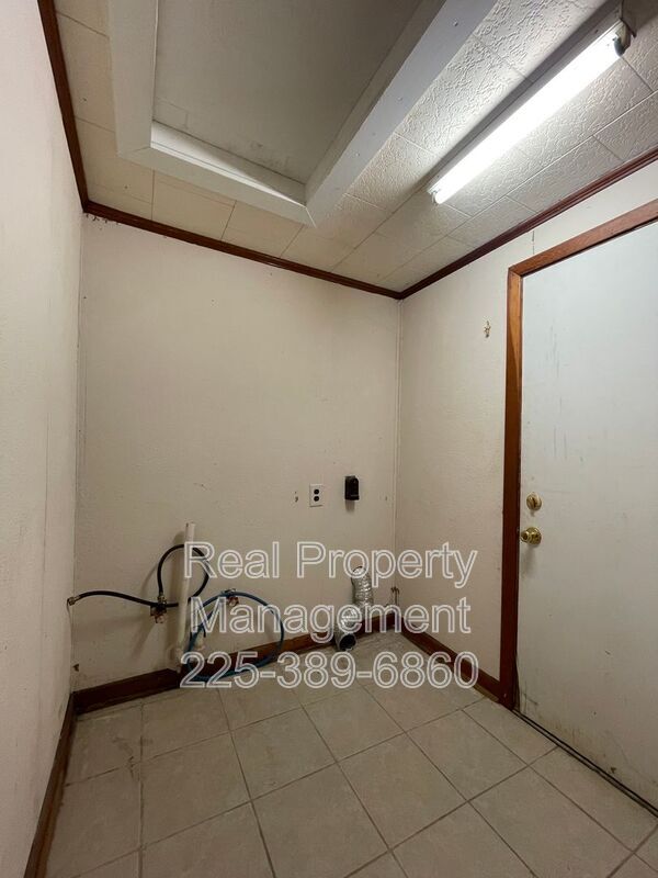 Foto del edificio - 1213 N Coolidge Ave