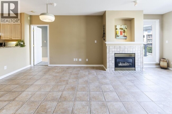 Building Photo - 3629 Deercrest Dr