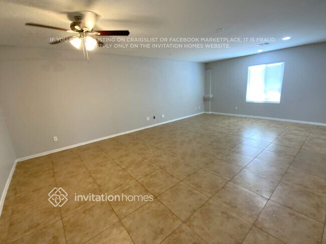 Foto del edificio - 12621 N 37th Dr