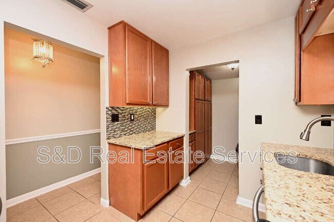 Foto del edificio - 2025 Sylvester Rd