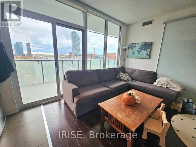 Building Photo - 1 Market St.