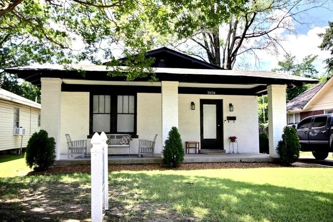Building Photo - 3579 Carnes Ave