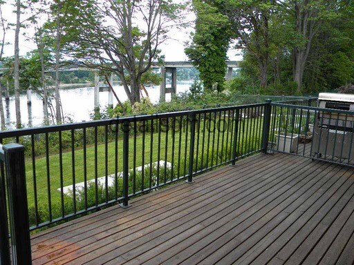 Fotografía del edificio - 1105 Campbell Way