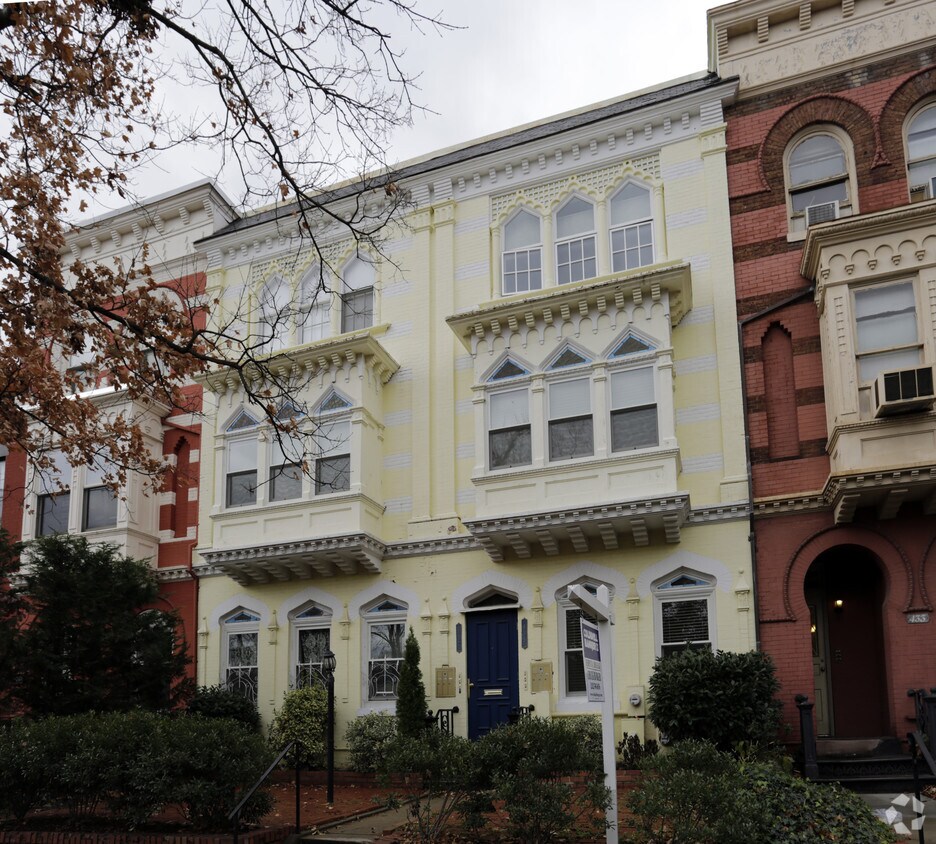 Primary Photo - 435-437 2nd St SE