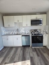 Building Photo - 711 N 3rd St