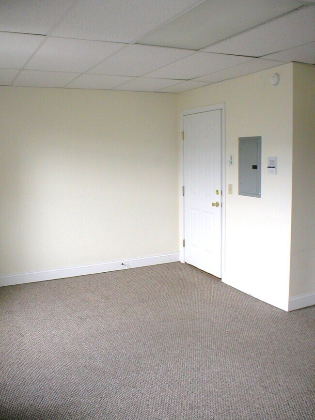 Foto del edificio - 725 W 3rd St