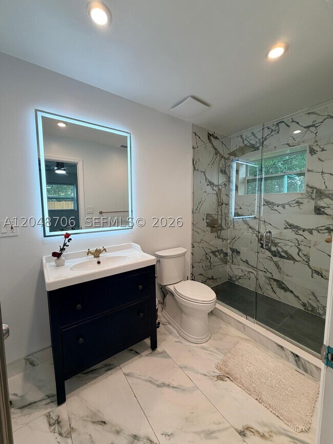 Building Photo - 3781 Jackson -
