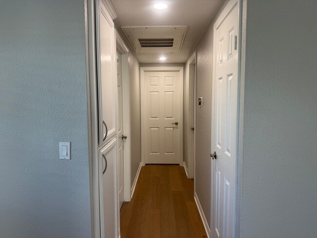 Interior Photo - Park Plaza Apartments