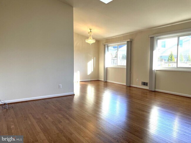 Foto del edificio - 11601 Gowrie Ct