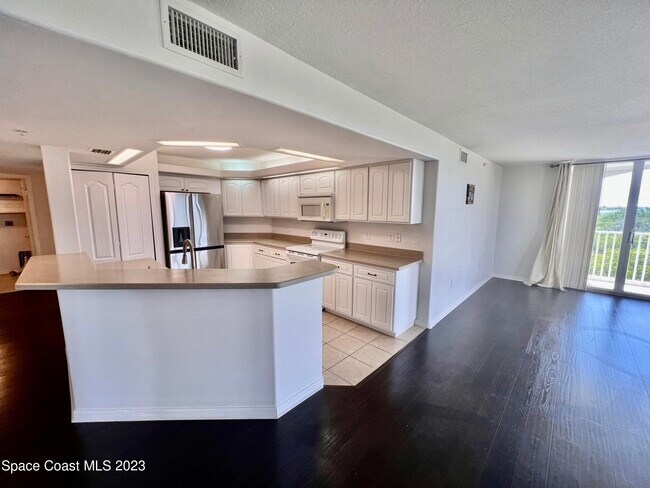 Foto del edificio - 800 Del Rio Way