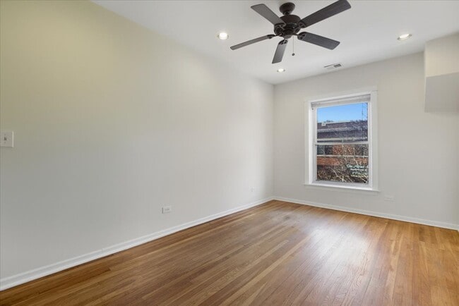 Foto del edificio - 4641 N Rockwell St