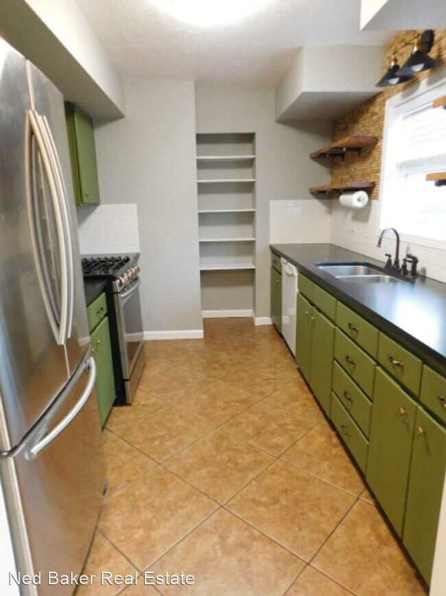 Building Photo - 3 br, 1 bath House - 1630 Jefferson St. NE