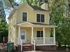 Building Photo - Room in House on Godfrey Dr NW