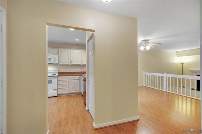 Building Photo - 10016 Bellona Ct