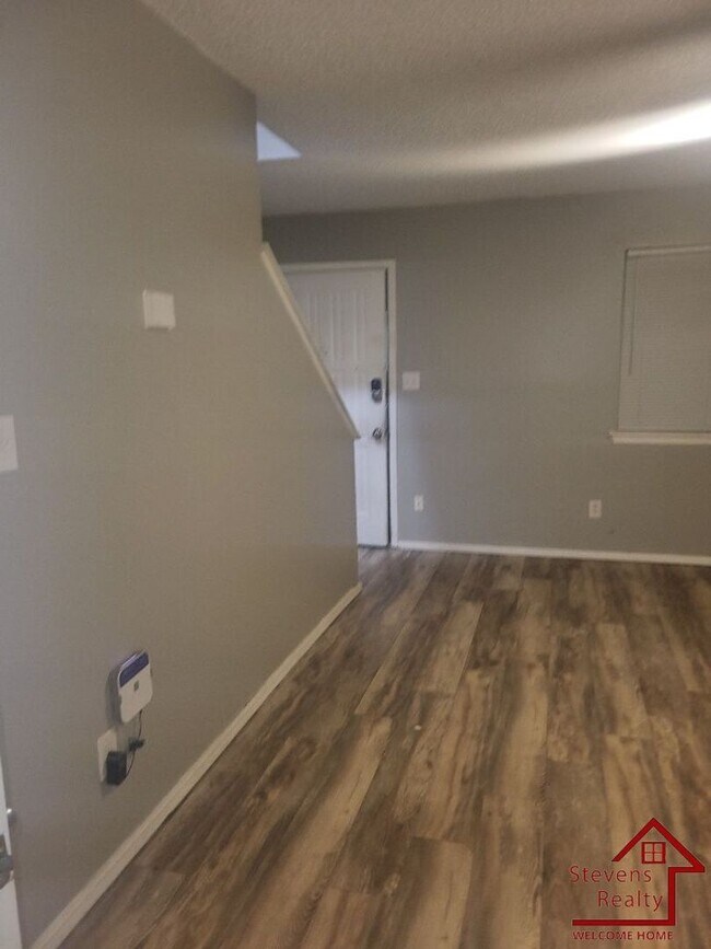 Foto del edificio - 2111 NW Lindy Ave