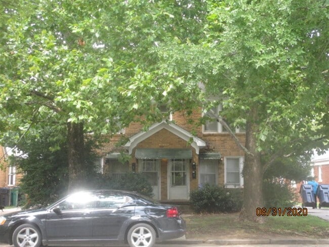 Building Photo - 2609 NW 12th St