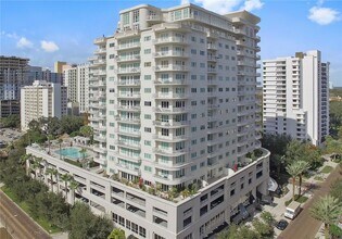 Building Photo - 100 S Eola Dr