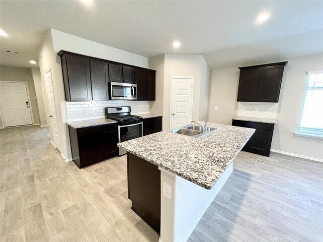 Foto del edificio - 10919 33rd Ave N