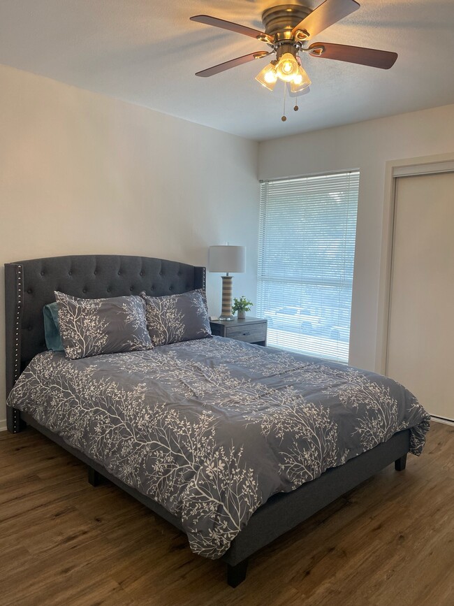 Foto del edificio - Two Bedroom in Oaklawn