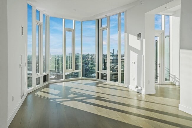 Building Photo - 100 Lovejoy Pl