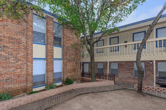 SOCO 121 Apartments Austin, TX