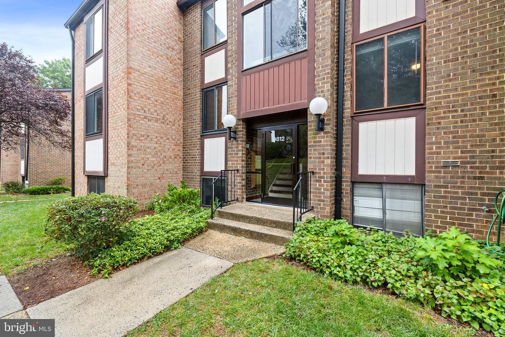 Foto principal - 9812 Kingsbridge Dr
