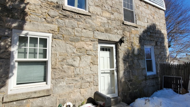 Building Photo - 36 Prest St