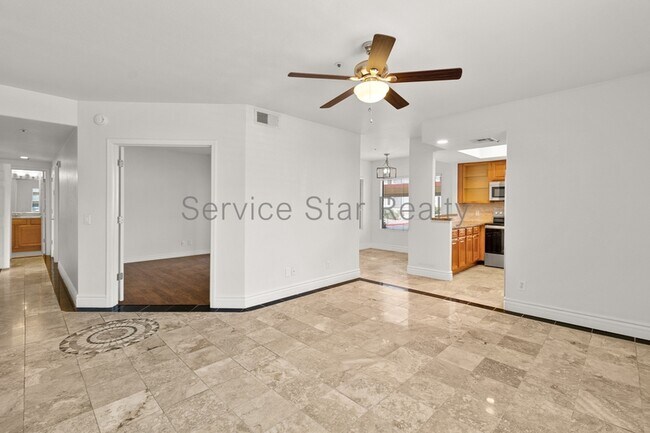 Foto del edificio - 7008 E Gold Dust Ave