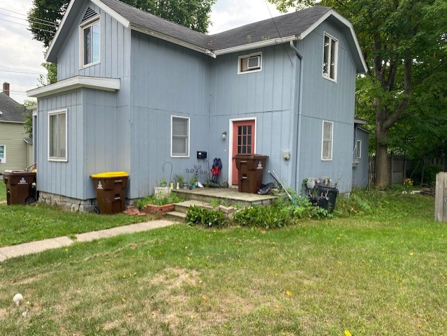 Primary Photo - 417 W Center St