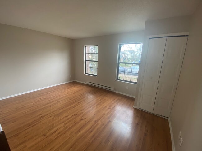 Building Photo - 3246 Rakeford Dr