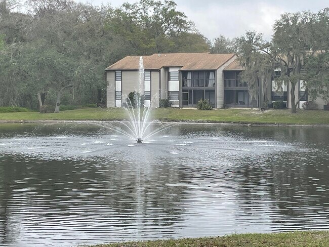 Foto del edificio - 11606 Baywood Meadows Dr