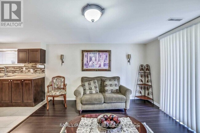 Photo du bâtiment - 26 Cabana Dr