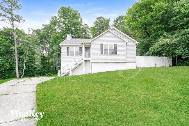 Foto del edificio - 2200 Emerald Creek Ct