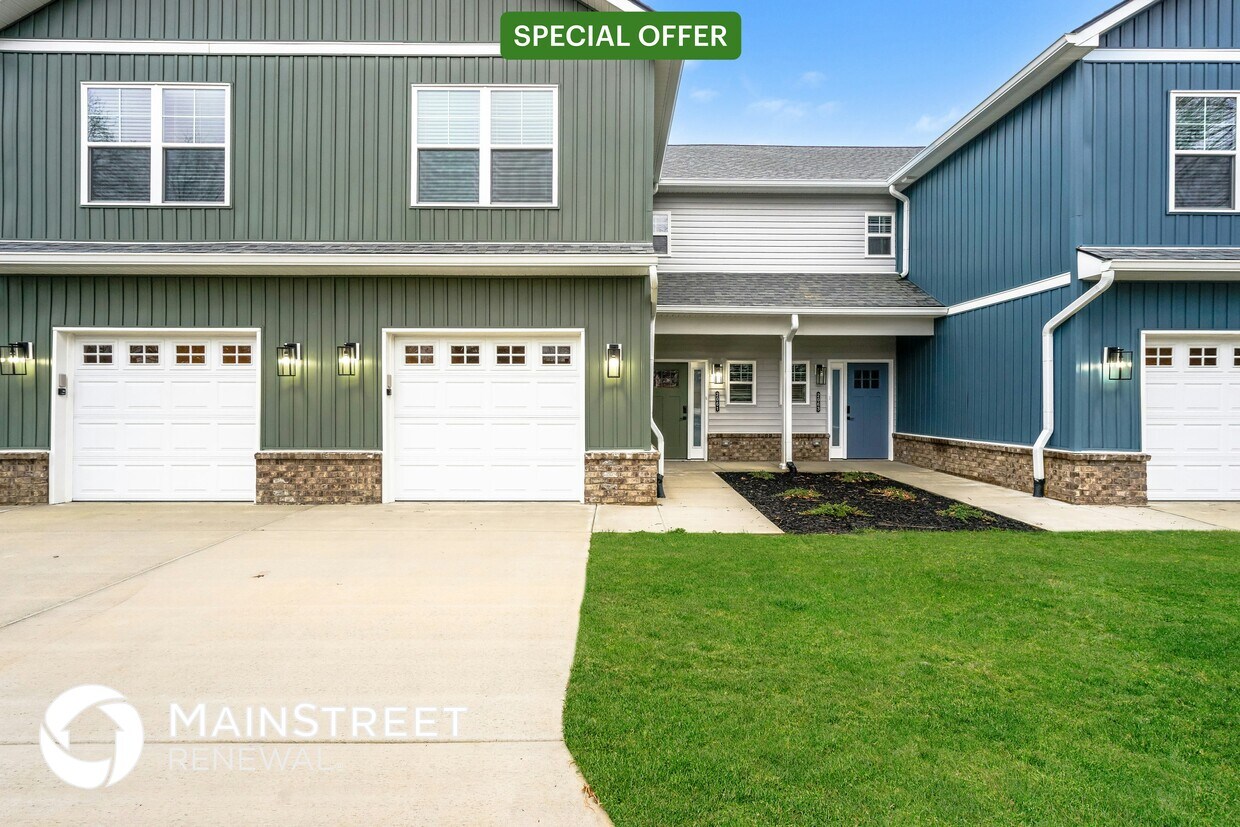 Foto principal - 2061 Paddle Wheel Dr