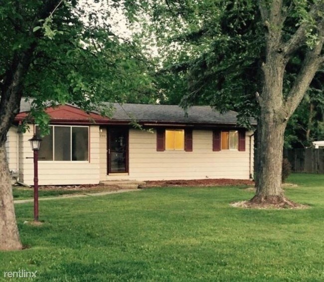 Building Photo - 2940 S Outer Dr