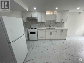 Building Photo - 3231 Cabano Crescent