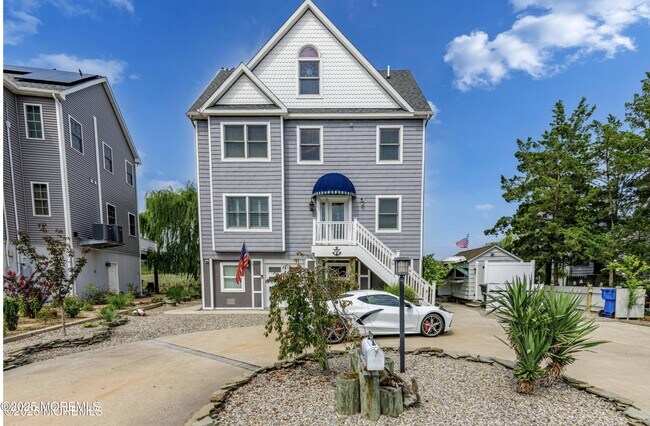 Building Photo - 296 Alabama Ave