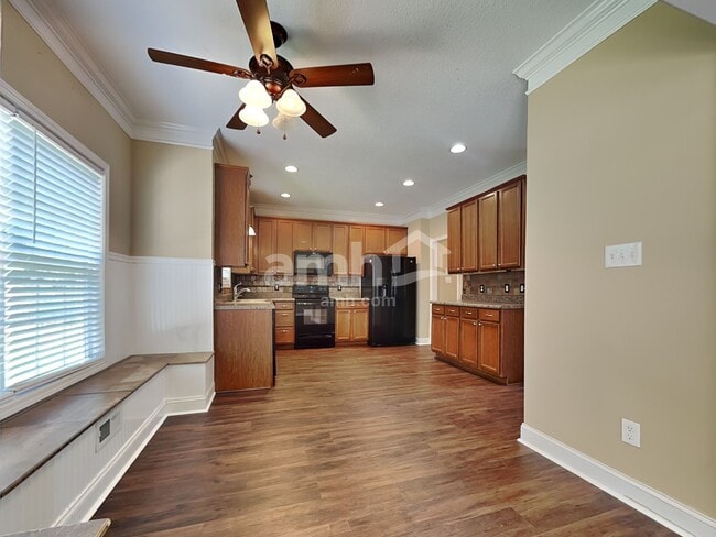 Foto del edificio - 6137 Evening Star Ln