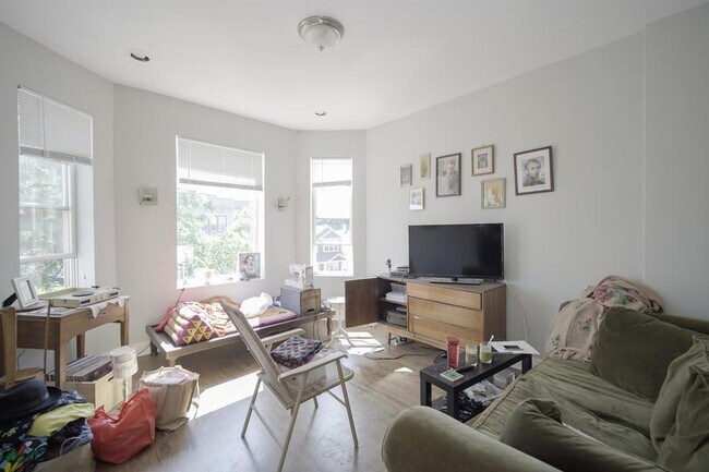 Foto del edificio - 1936 N Central Park Ave