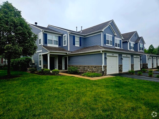 Building Photo - 714 Woodewind Dr