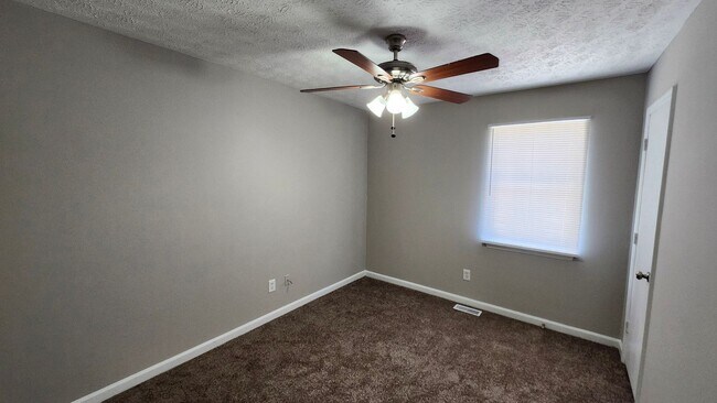 Building Photo - 2305 Wilkins Cove