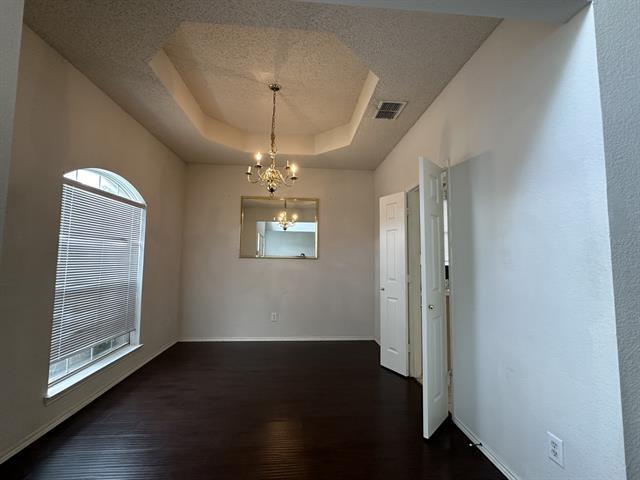 Building Photo - 3953 Windford Dr