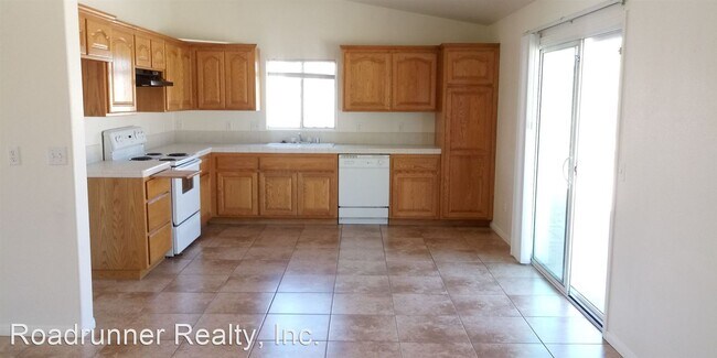 Building Photo - 3 br, 2 bath House - 61929 Valley View Circle